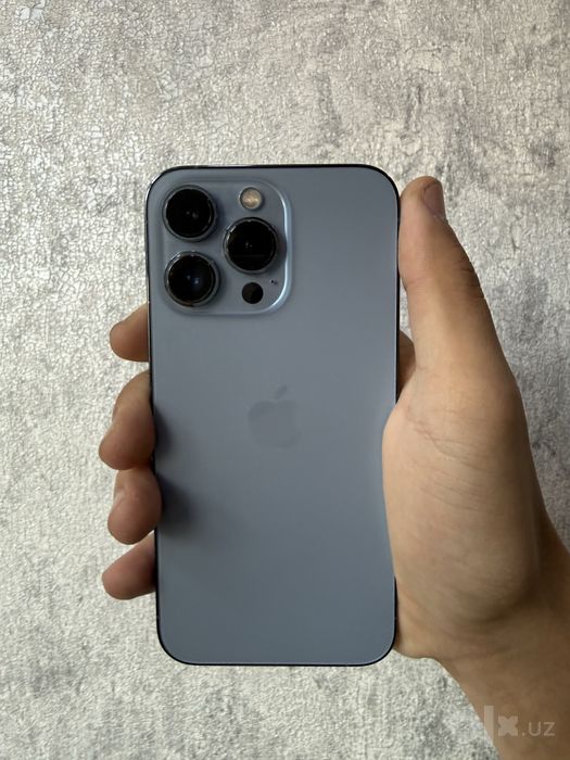 Iphone 13 pro blue