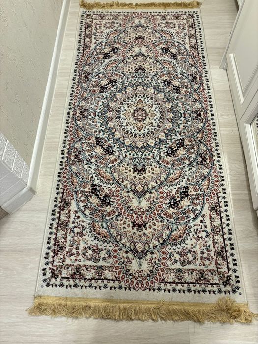 Продаются ковры в отличном состоянии