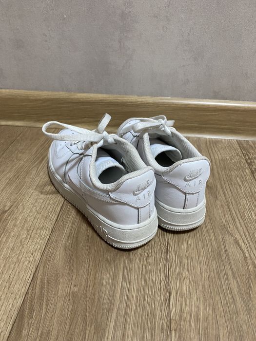 Кроссовки Nike 35 размер