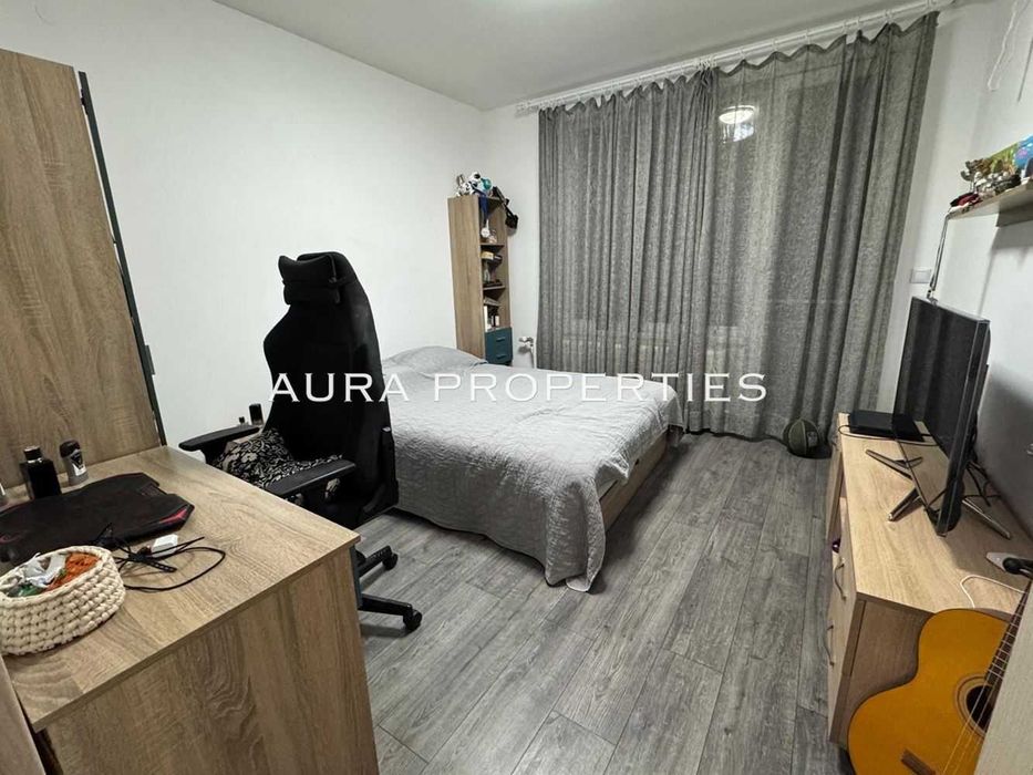 Продава се Тристаен апартамент в Разград, Житница - 106 кв.м за 1444 €/кв.м - Снимка #3