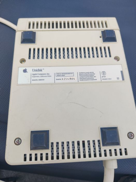 Floppy 5.25" extern Apple Unidisk A9M0104 pentru seris Apple II