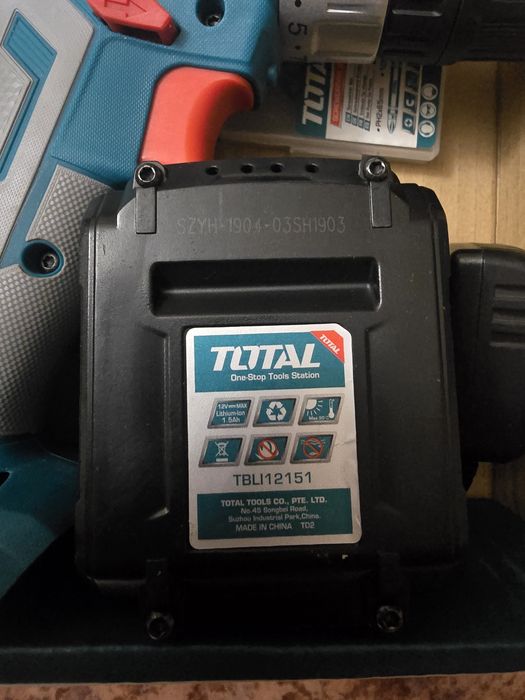 Шуруповёрт Total