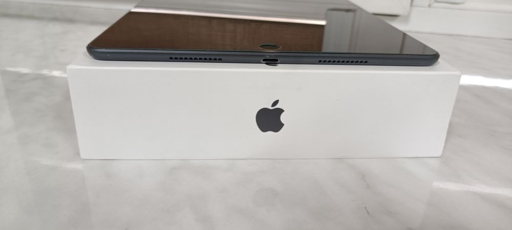 Apple IPad Air (3 го поколения) 256 Gb + Pencil