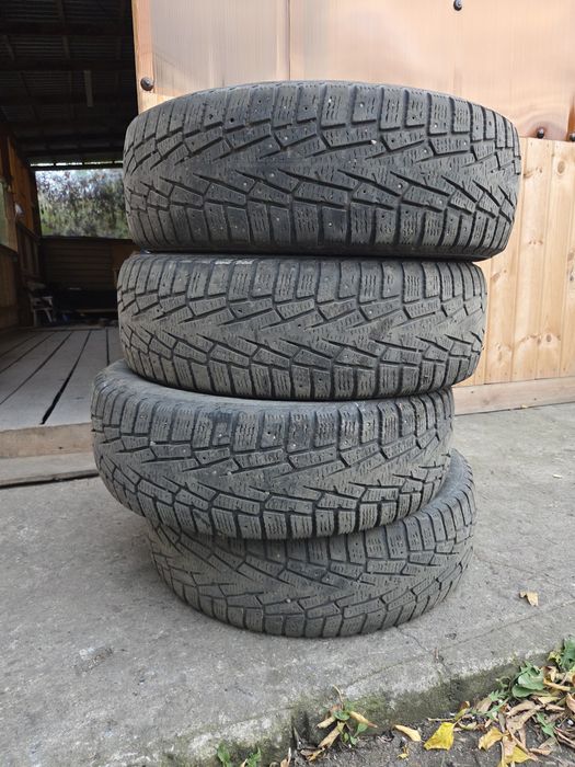 Продам зимние шины 225/65 r17