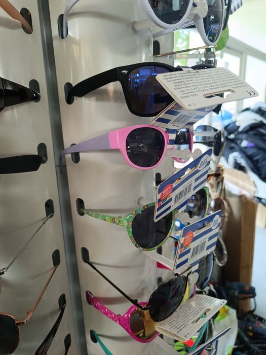 Слънчеви очила на едро