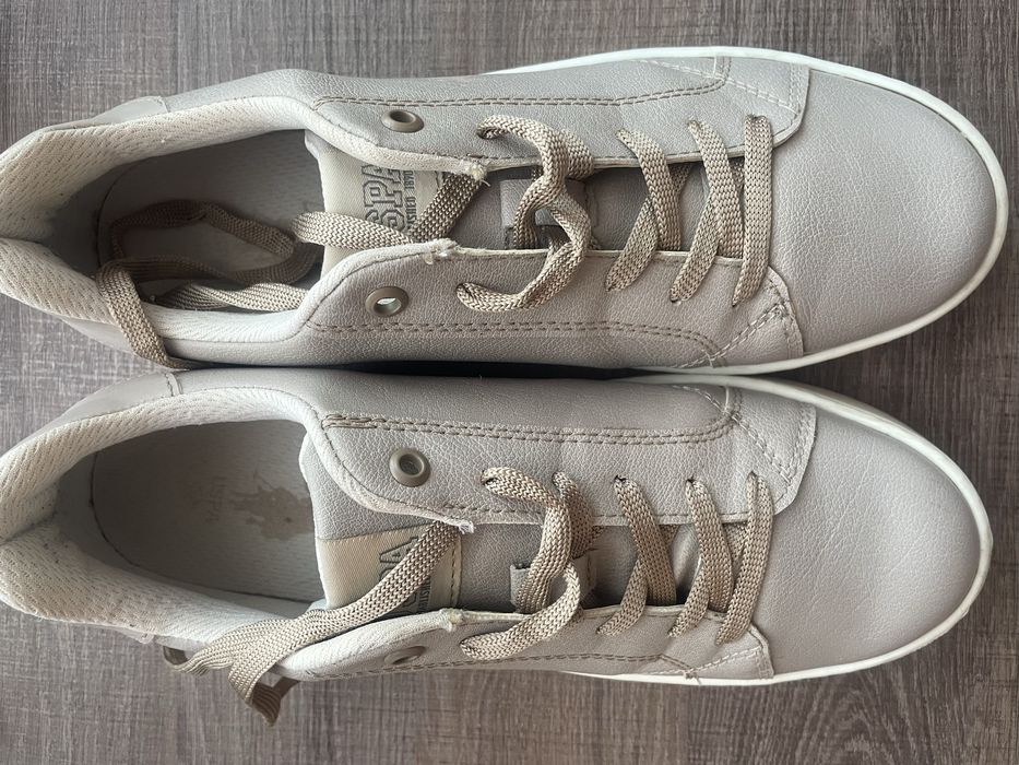 Дамски кецове номер 40, U.S. Polo