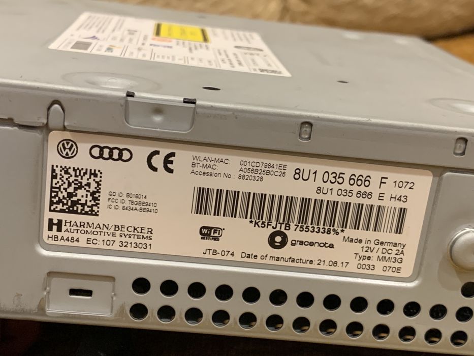 Audi Multimedia Audi Q3 8U : 8U1035666F