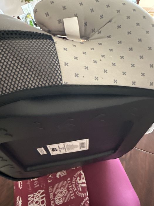 Детско столче Lorelli Easy 15-36 кг ,ново