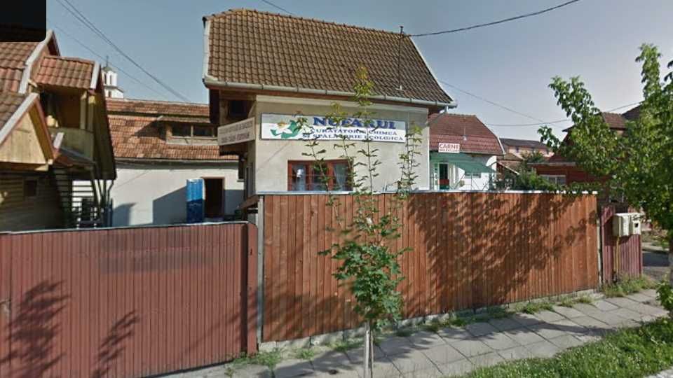 Spațiu comercial central 27 mp –  44 mp ideal magazin sau birou, campia
