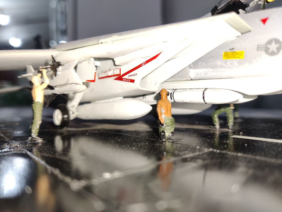 Minidiorama "Preflight" F-14 la scara 1/72