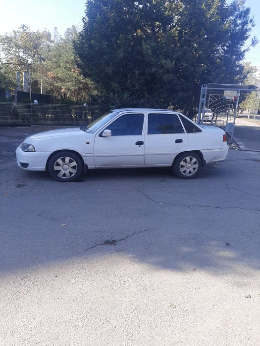 Сотилади нексия 2009 йил