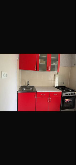 Сдаётся 1 ком. Район 8 мкр