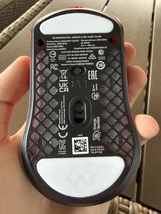 Мишка steelseries aerox 3 wireless faze clan edition