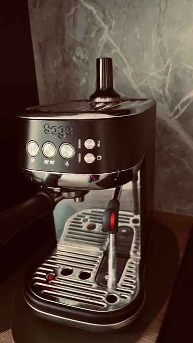 Vând expressor Sage Mini Barista achiziționat în 12.05.2026.