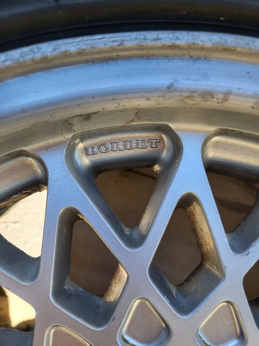 Джанти BORBET с гуми