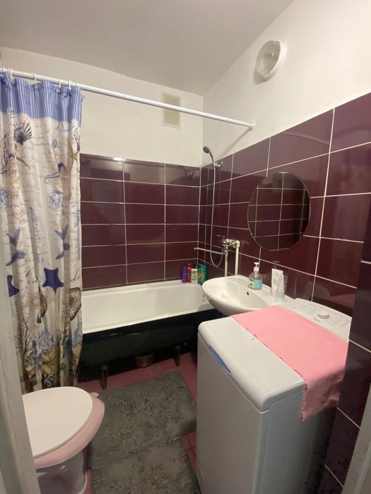 Продам 2 -х улучшенную квартиру