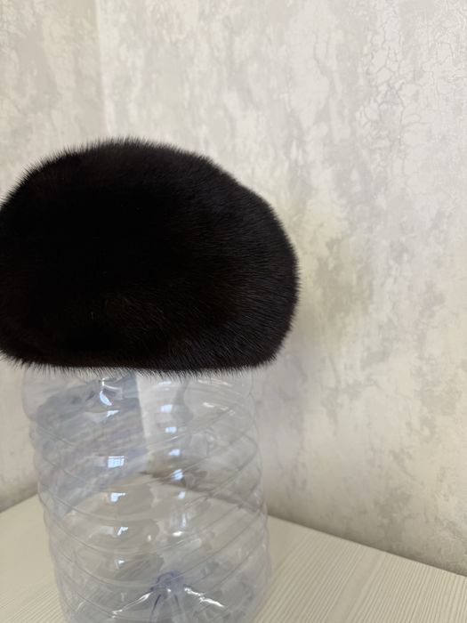 Продаётся норковый берет,в хорошем состоянии!!!