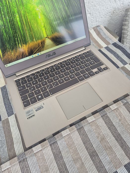Laptop ultraslim Asus i5 ssd usb-c