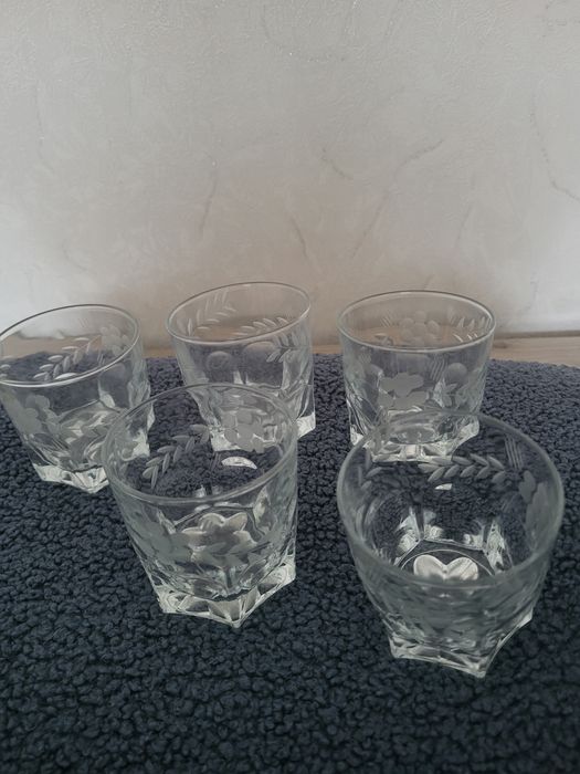 Миниатюрные стаканчики