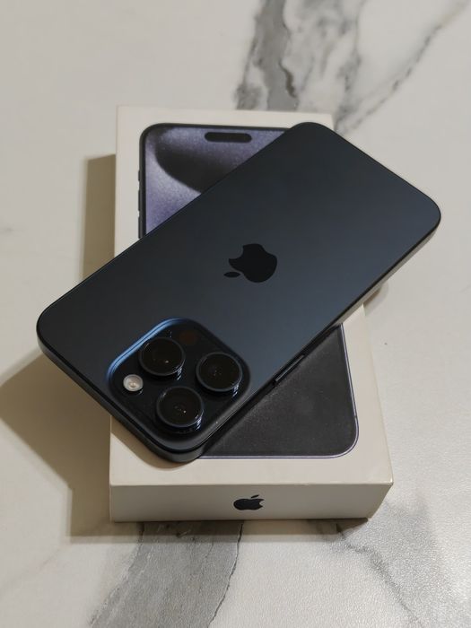 iPhone 15 Pro Max 256 gb ёмкость 89 идеальное