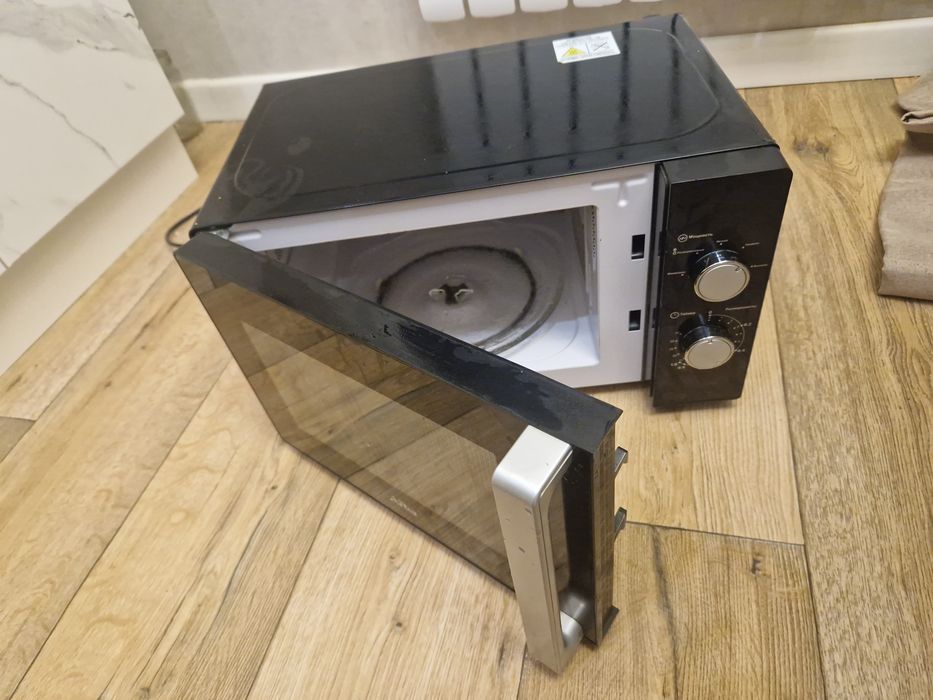 Продаётся микроволновка