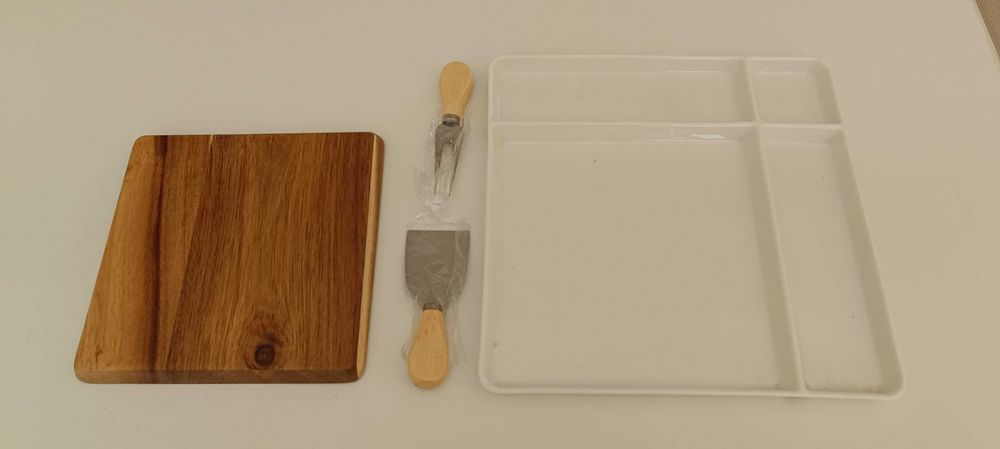 Комплект плато за сервиране на сирена