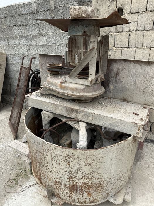 Blok chiqaradigan uskunalar