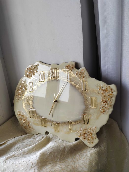 Настенные интерьерные часы