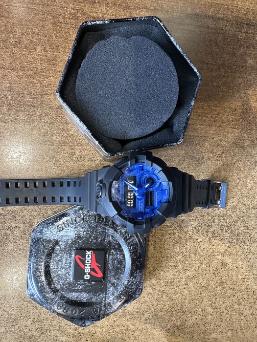Часы G-Shock GA-700BP
