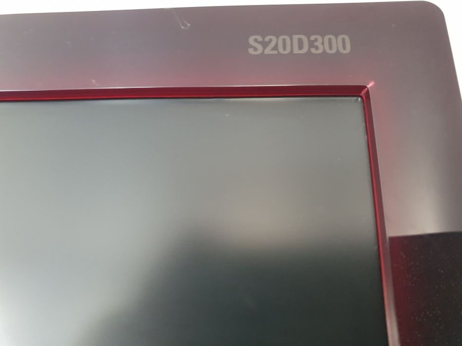 Монитор Samsung S20D300
