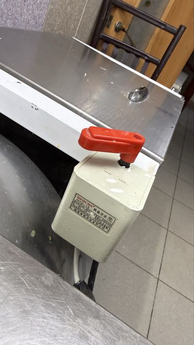 Продам тестомес . Состояние почти новое