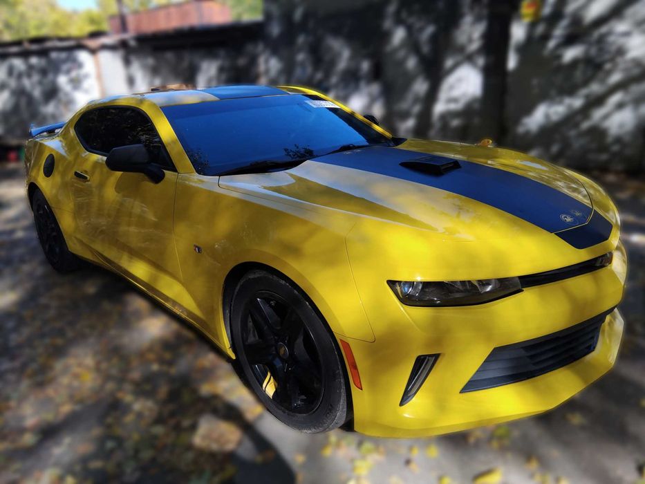 Кола автомобил под наем за абитуриентски бал, фотосесия и др.