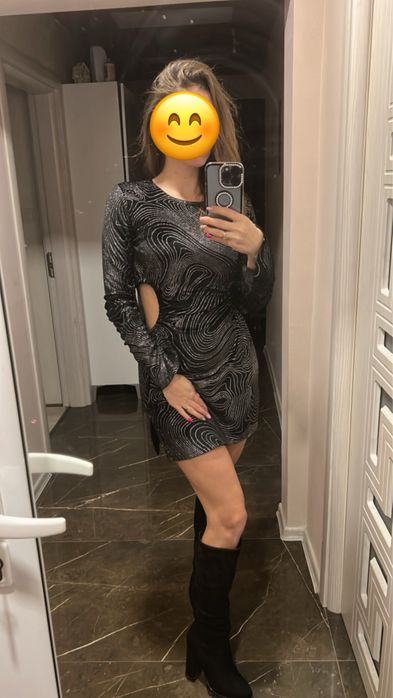 Страхотна рокля с блясък