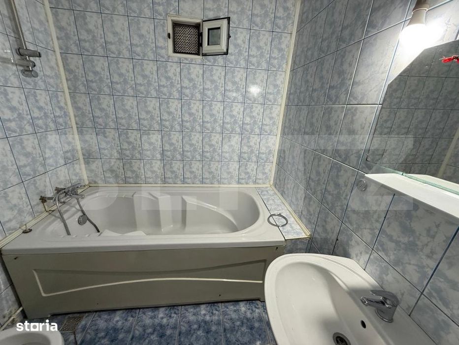Apartament 4 camere de inchiriat –ideal locuinta sau activitati come