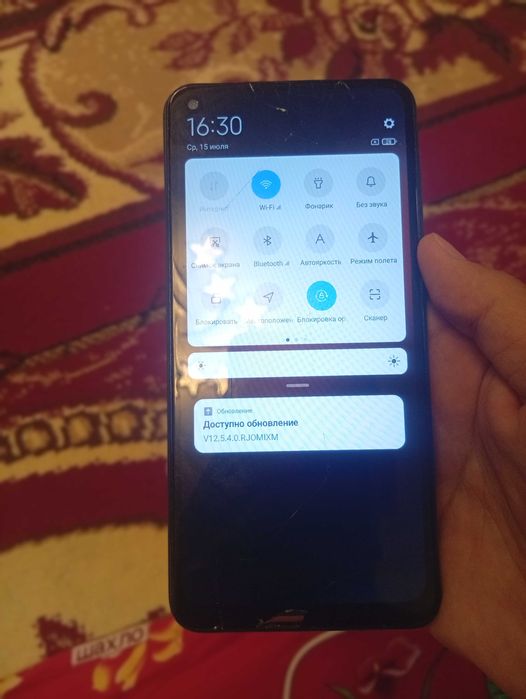 Телефон Redmi note 9