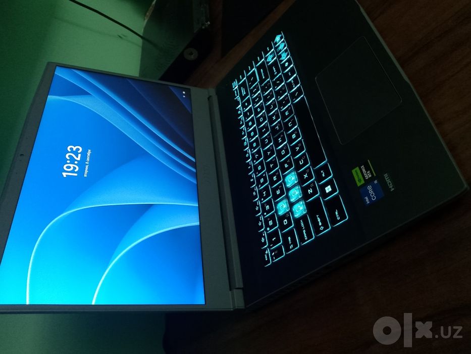 Msi gaming noutbuk 16gb rtx 2050 ssd 512gb windows 11