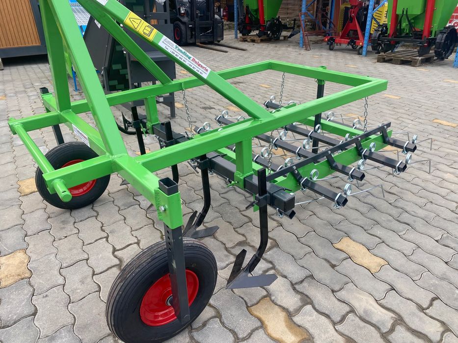 Култиватор за лук,чесън,боб и др.