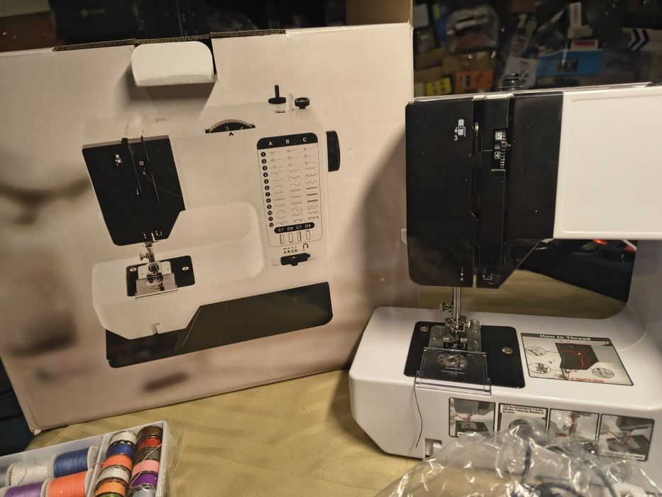 Многофункционална индустриална шевна машина, преносима шевна машина с