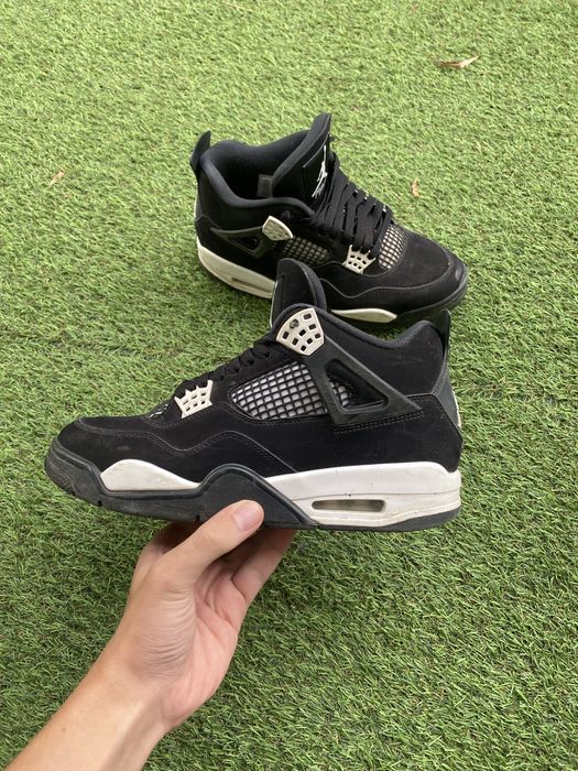 Jordan 4 white Thuner Original 43 în stare bunǎ