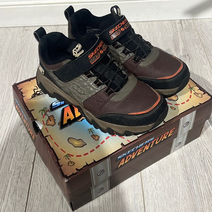 Ботинки Skechers на мальчика 34 размер