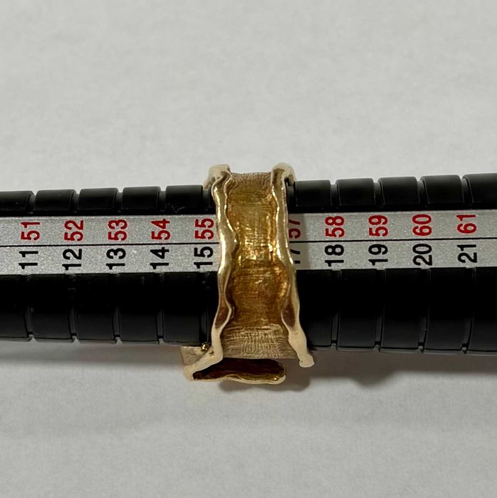 Златен пръстен 10.5 грама 14k