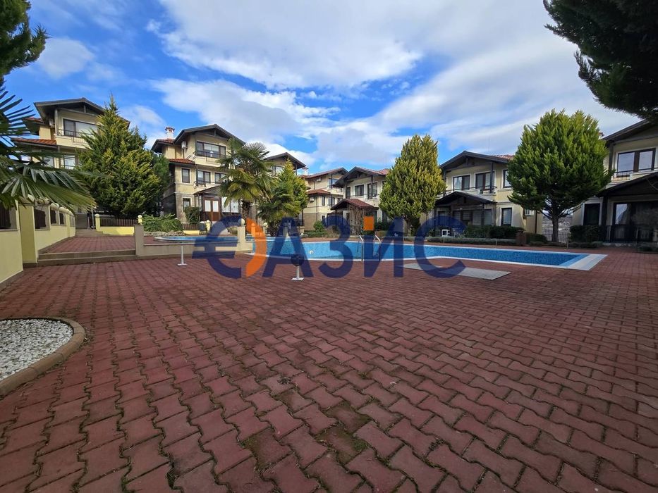 Къща с 2 спални в комплекс Свети Георги, 150 кв. м., Кошарица,