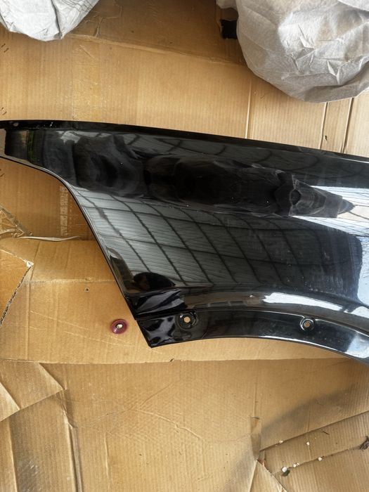 Продаю крыло Передний левый на BMW X7