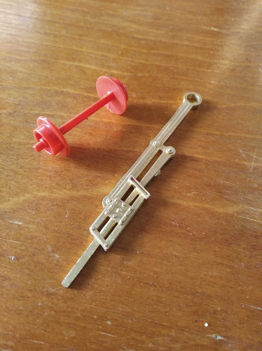 Запчасти от игрушки железная дорога, Train King.