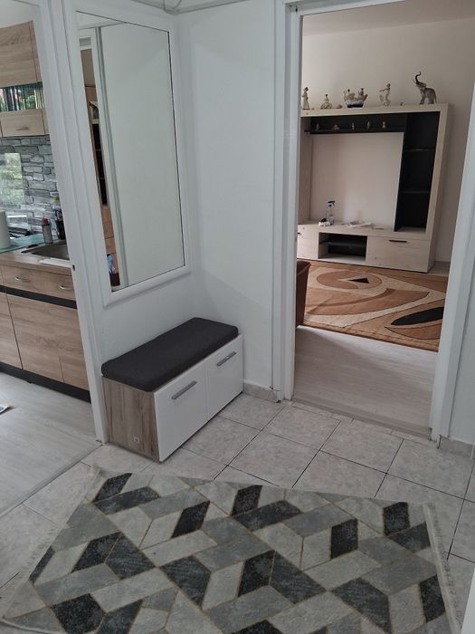 Apartament de inchiriat.