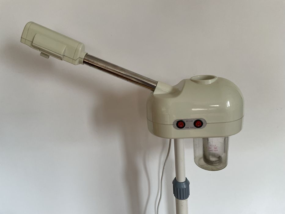 Vapozon mobil cu picior cosmetica salon