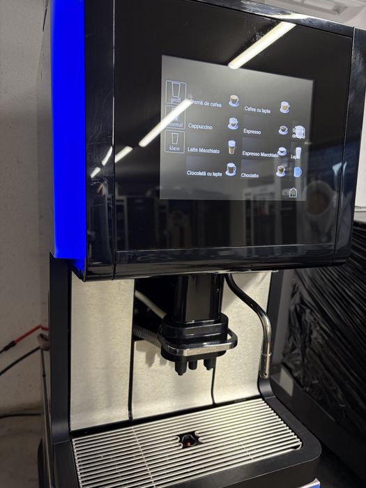 WMF 1500S ,Easy Milk,2xrasnite,1 instant si statie lapte fresh