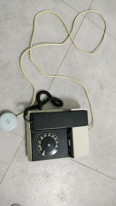 Telefon vechi cu disc ,UEM