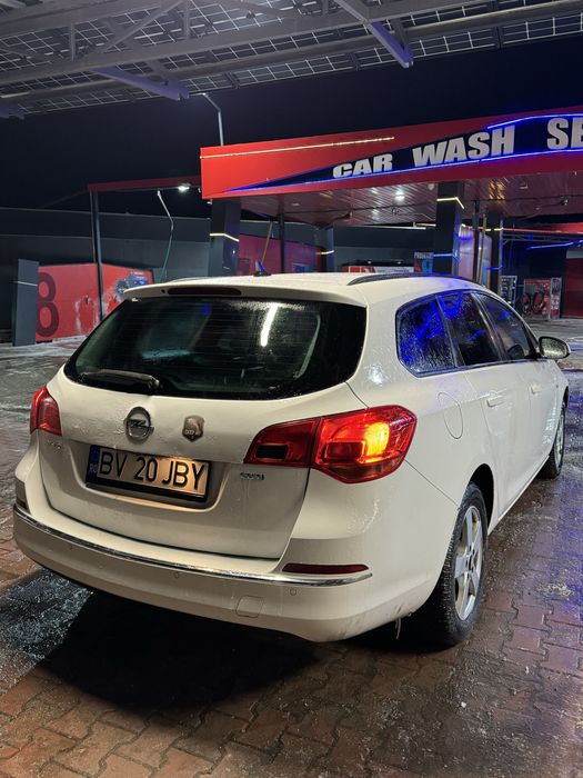 Vand Opel Astra J  2014