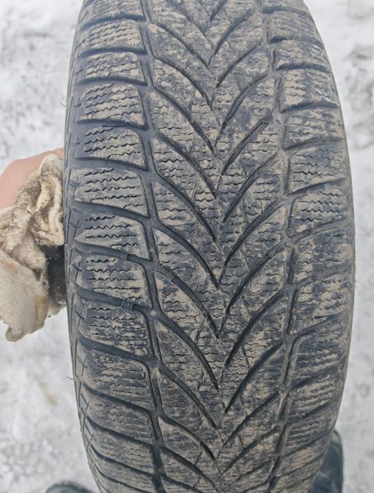 Продам резину липучку